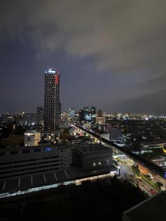 Cozy Japandi Stay on Sukhumvit - 5