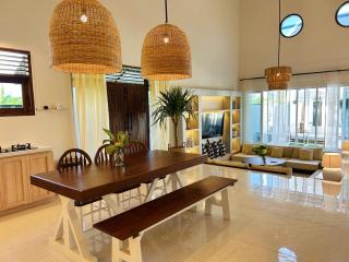 Gani Family by Suasana Villa - 5