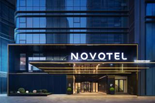 Novotel Dalian Zhongshan Square - 9