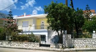 Vintage House - 6