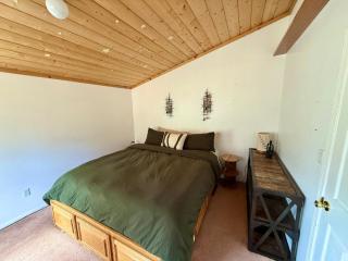 Kennedy Bluebird: offgrid cabin near SF Kern River - 3