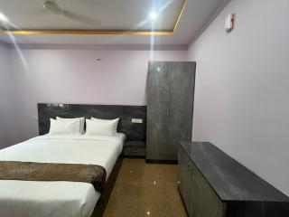 Friends Suites Inn - 4