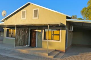 Schuetzenhaus Guesthouse - Keetmanshoop - 9