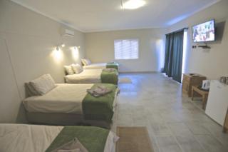 Schuetzenhaus Guesthouse - Keetmanshoop - 6