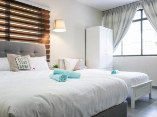 Cozy Corner PataniRoad 14 pax Georgetown - 4