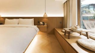 Dali Ancient City Pedestrian Street Meishu B & B (Red Longjing Shop) - 7