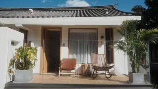 Dali Ancient City Pedestrian Street Meishu B & B (Red Longjing Shop) - 1