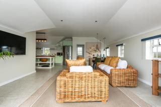 Abalone 2 Bedroom Apartment - 1