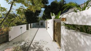 Dali Ancient City Pedestrian Street Meishu B & B (Red Longjing Shop) - 0