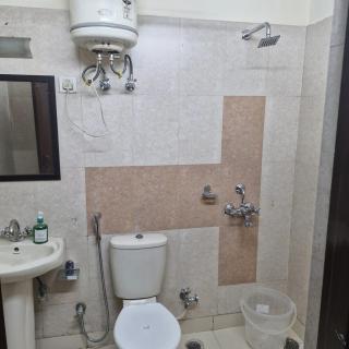 Rupsa- Family Friendly Home with Lift Access - 2