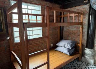 The wooden house, peaceful place in Nhon Trach IoStayhome - 1