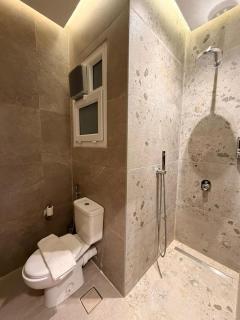 La Prestigia luxury Apartments One Bedroom by Peaks - 3