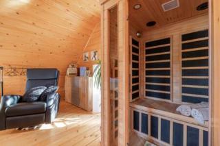 Log Cabin Chalets with Private Sauna - 4