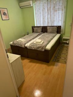 Къща Бети самостоятелни апартаменти с двор край Пловдив - 2