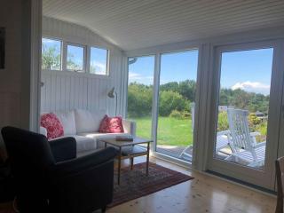 Nice Summer House With Sea View - 6