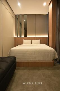 Alena Luxe Malioboro - 1