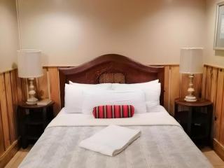 Mountain Lodge Hotel and Restaurant - 5