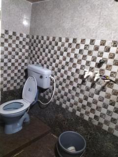 Shri Radha Raman Ji Seva Sadan - 6