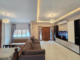 Kathu V pool villa soi Srikor - 8