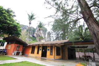 Baan Chao Mai Beach House - 9