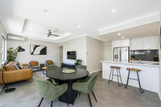 Luxury on Lewes - 3BR Free Wi-Fi - 5