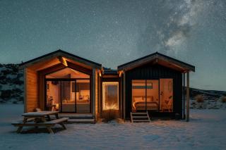 Manuka Starlight Cabin - 0