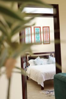 Pearls and Olives - stylish stays near Serena Kigo - 5