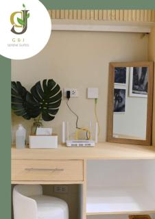 G & J Serene Suites - 9