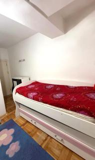 Modern Central 2-Bedroom Apartment-Kumanovo - 1