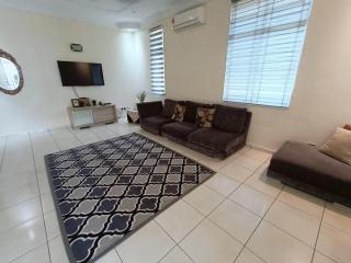 ROSHUS HOMESTAY MELAKA - 4