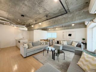 b hotel M's lea - Beautiful Modern Apt City Center for 10Ppl - 9