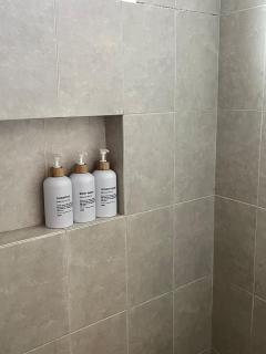 Spacious and bright room - 4