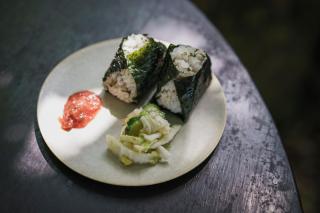 庭 と 宿 サトウキビ畑のそよ風吹く家 - 1