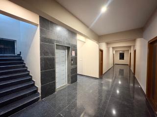 Mountain View With Greenery Comforts - 1