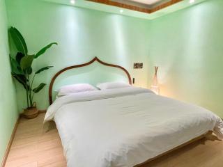 Mangshi Dai Elephant Mansion Hotel - 3