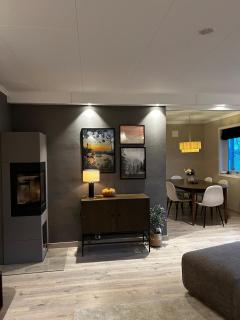 Cozy Apartment - Near Downtown - Parking - 0