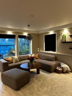 Cozy Apartment - Near Downtown - Parking - 8