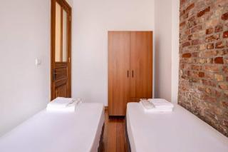 Charming 2BD2Bath Galata Tower Unique Home! #409 - 3