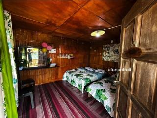 De'Remin Sapit, Village Above Clouds - 1