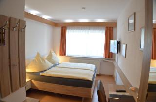 Hotel und Restaurant Feustel - 1