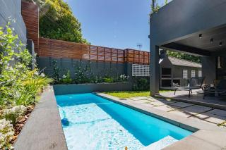 Luxurious Family home in Newlands with Pool - 1