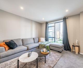 Two bedroom Townhouse in Central Lower Hutt - 8