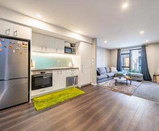 Two bedroom Townhouse in Central Lower Hutt - 2