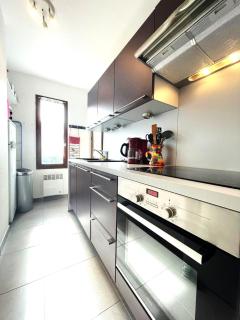 4PA109 Appartement F2 résidence avec piscine parking et cours de tennis - 7