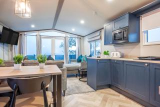 Lodge No 229 - Stewart's Resort Cameron - 4