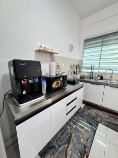 Zalins CozyHome 3BR - Double Storey Terrace - 8