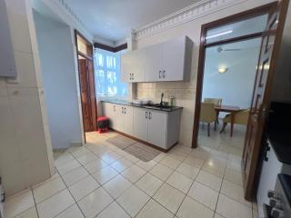 Ary Homestay Nyali- 1 Bedroom Behind City Mall - 4