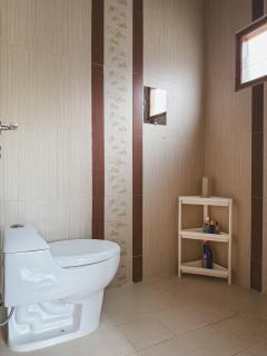 Room 1 at Villa Restu 5, King Room, Private Bath - 8