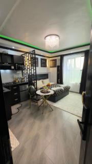 Deluxe Studio with Lake Nakuru View by CANT RUSH GREATNESS LTD - 0