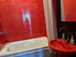 Cozy Retreat On Rustaveli - 8